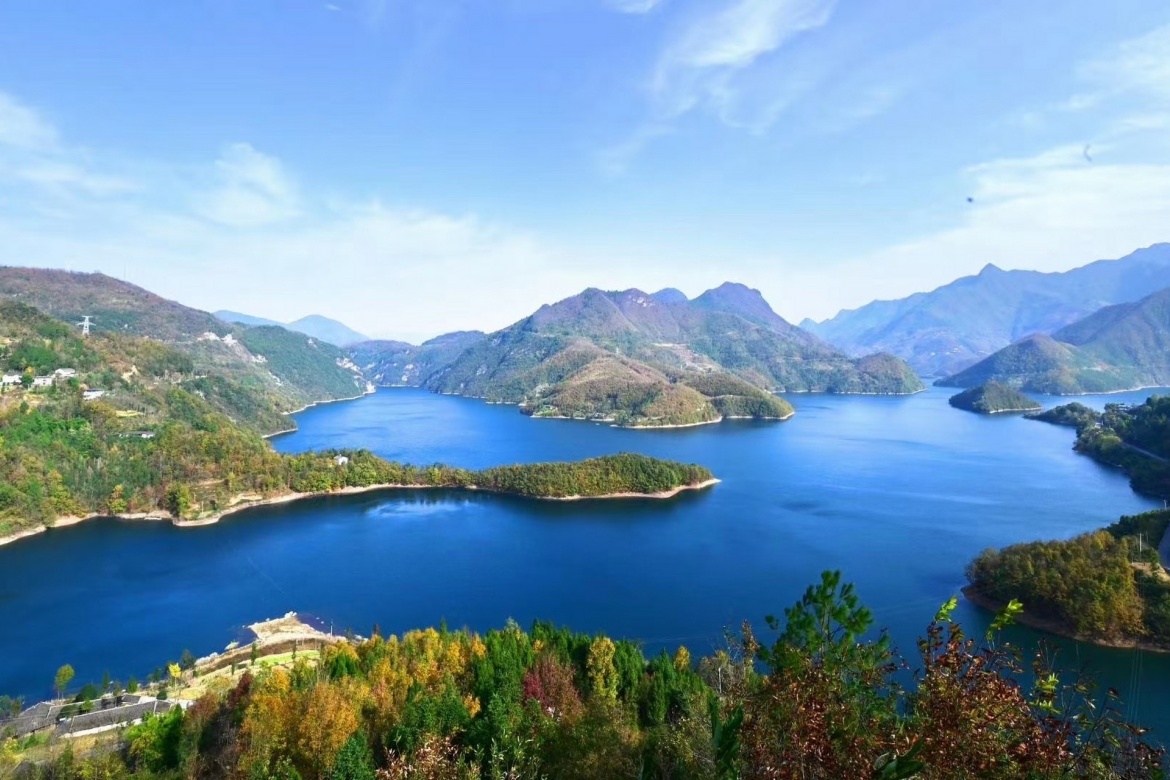 Baihu Lake